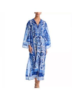 FARM Rio Blue & White Floral Printed Maxi Dress